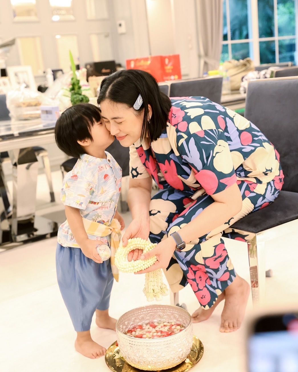 จุ๋ย - วรัทยา นิลคูหา