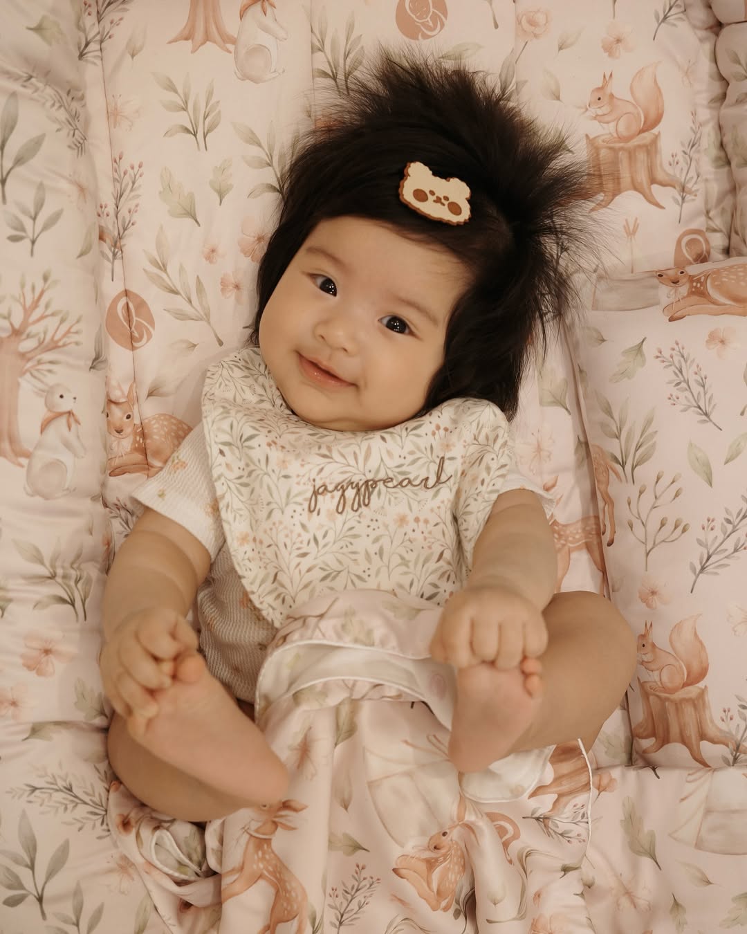 จุ๋ย - วรัทยา นิลคูหา