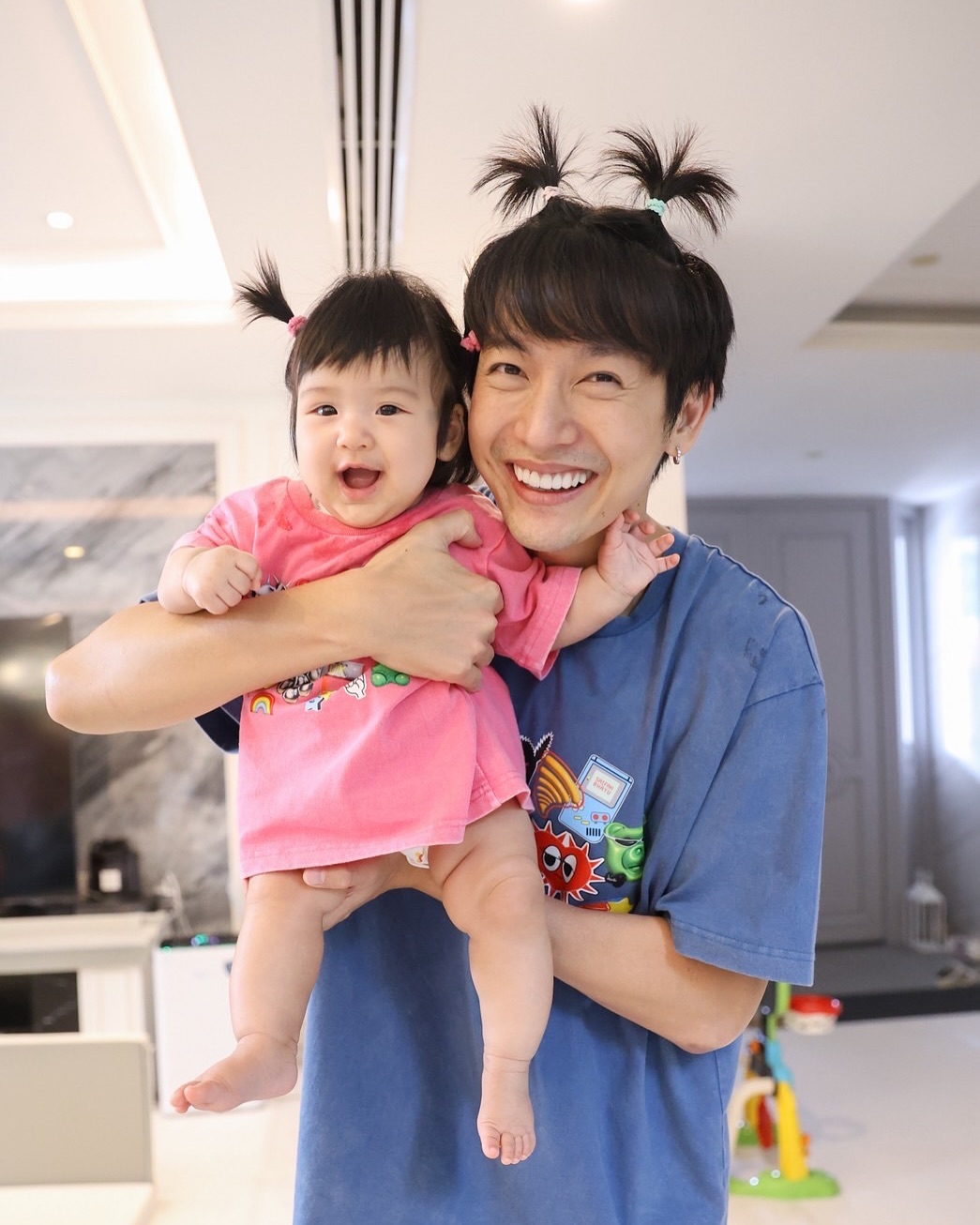 จุ๋ย - วรัทยา นิลคูหา