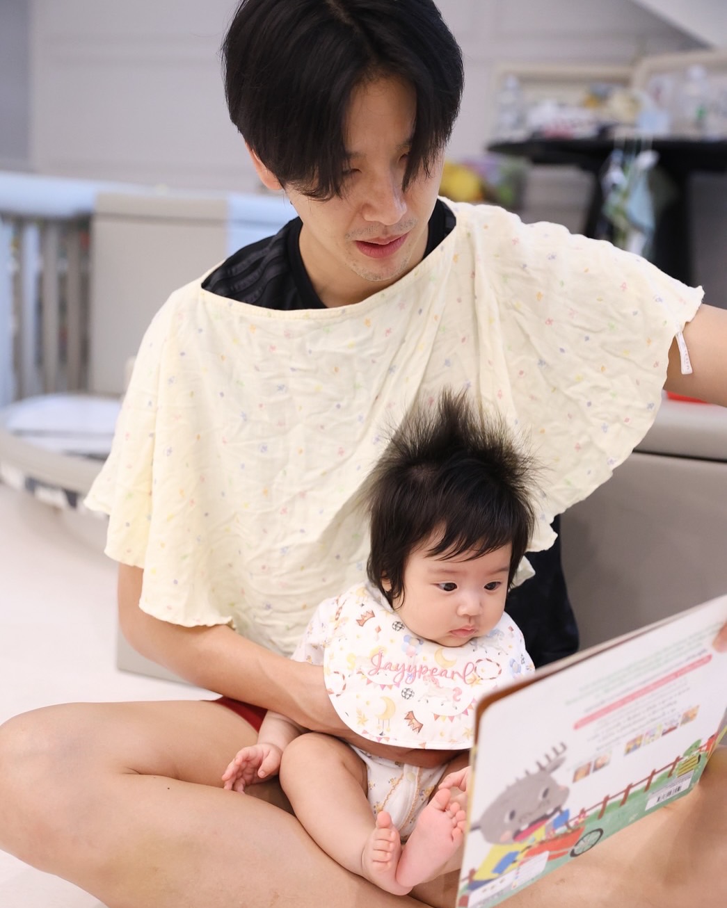 จุ๋ย - วรัทยา นิลคูหา