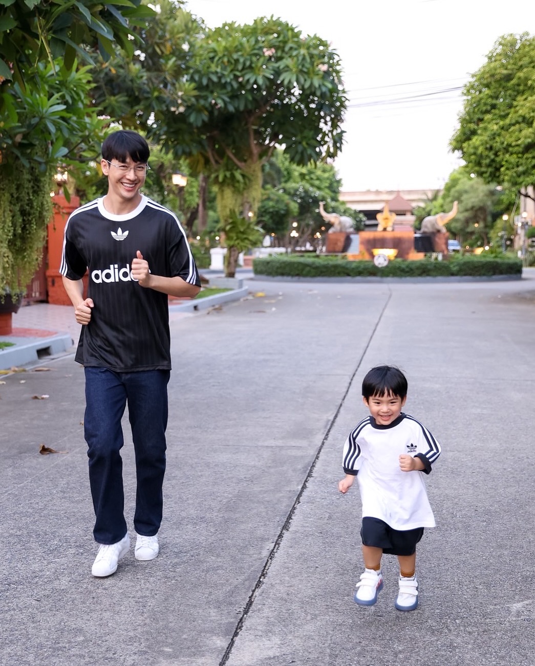 จุ๋ย - วรัทยา นิลคูหา