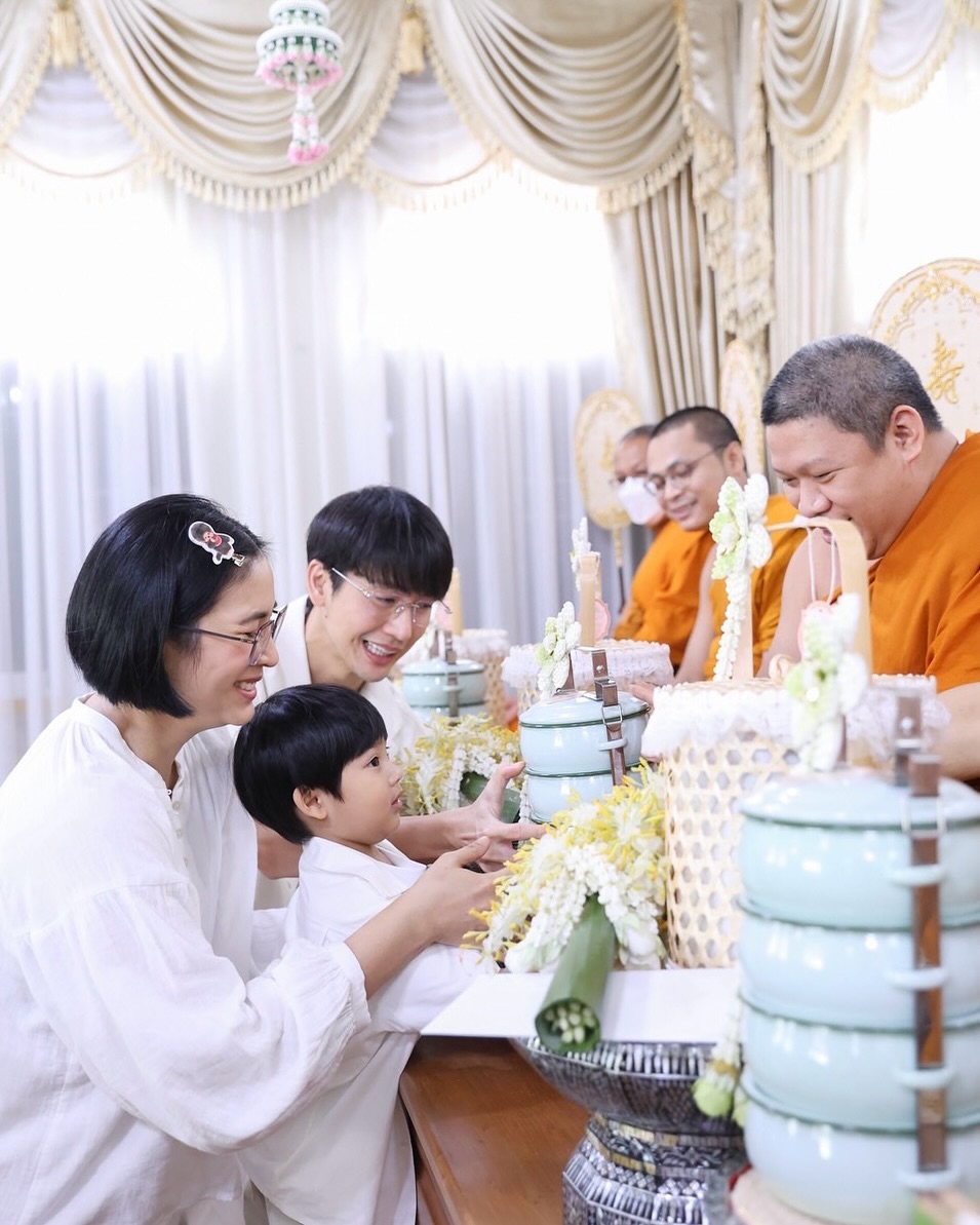 จุ๋ย - วรัทยา นิลคูหา