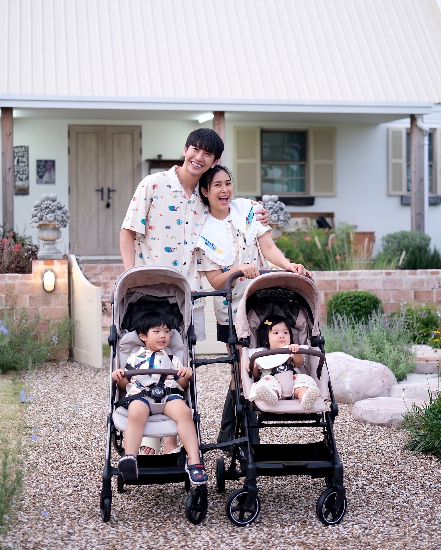 จุ๋ย - วรัทยา นิลคูหา