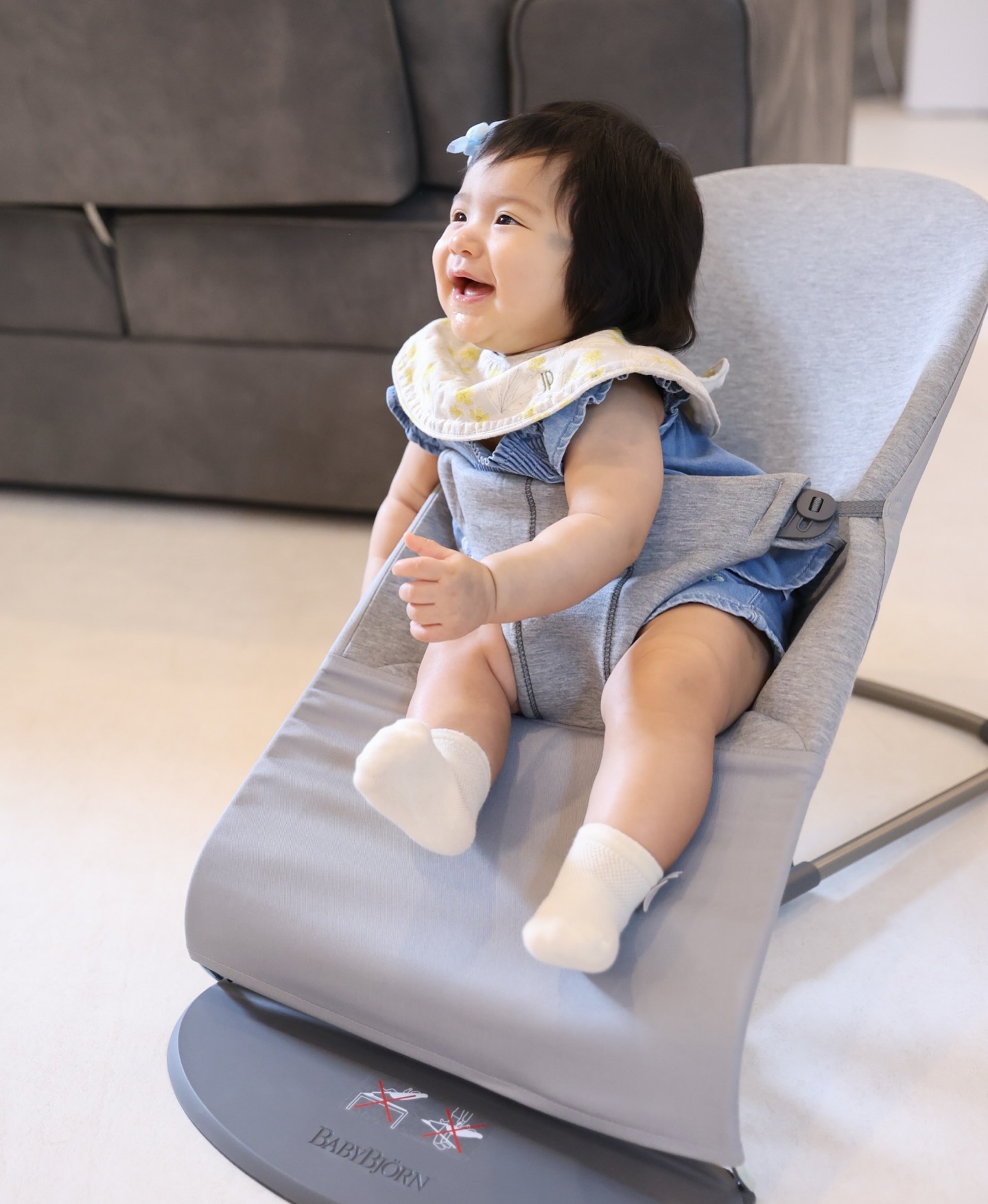 จุ๋ย - วรัทยา นิลคูหา