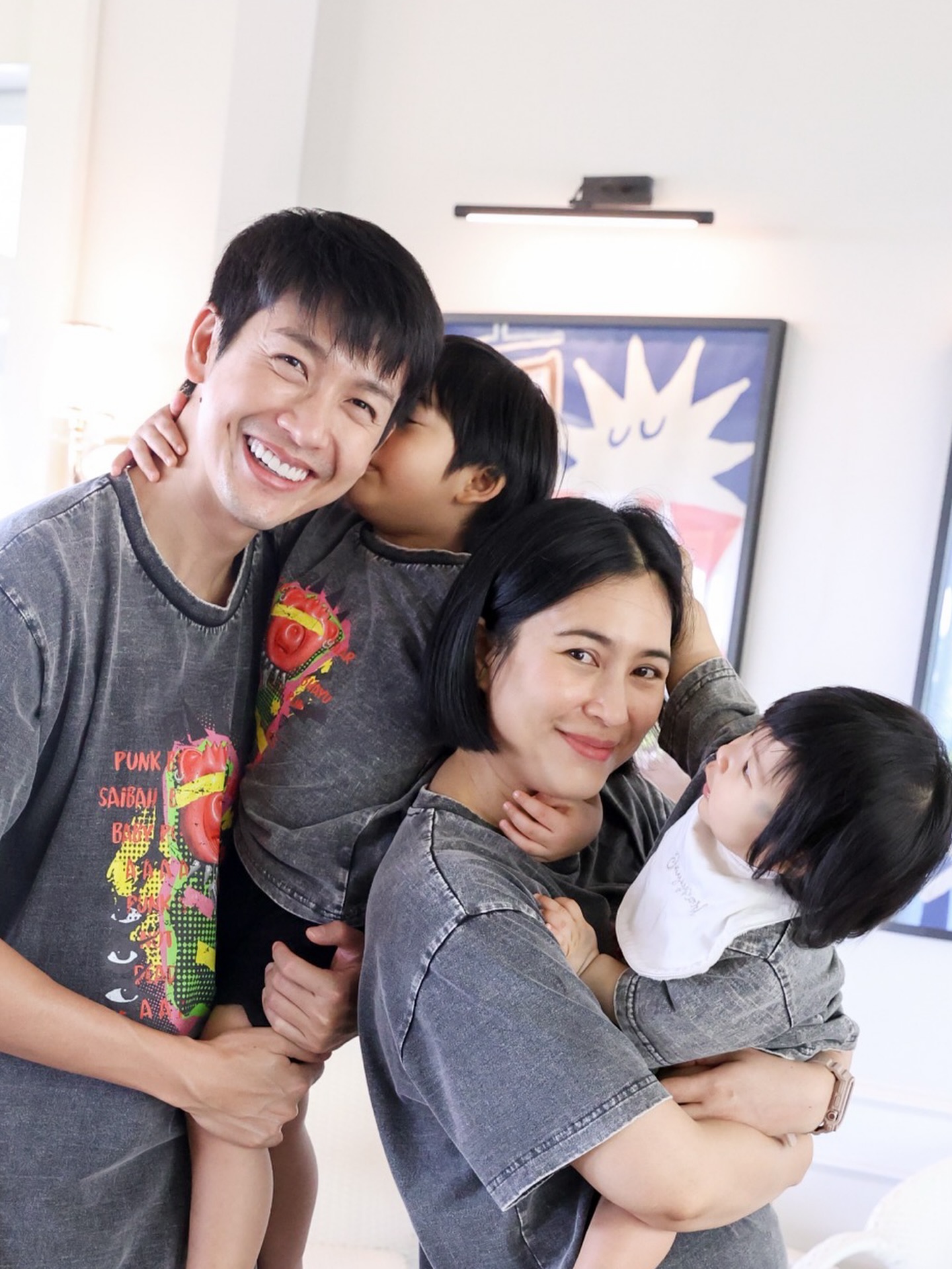 จุ๋ย - วรัทยา นิลคูหา