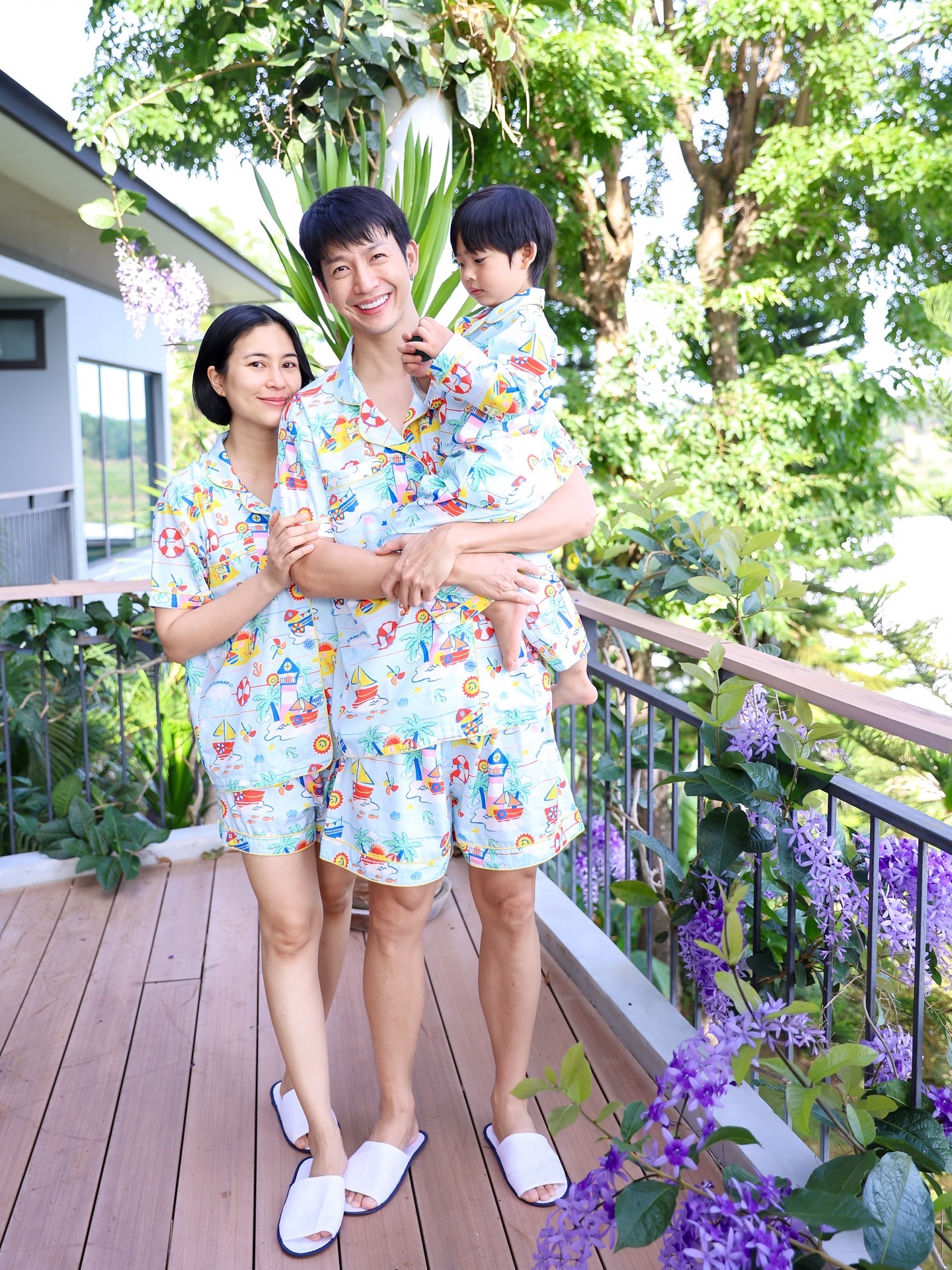 จุ๋ย - วรัทยา นิลคูหา