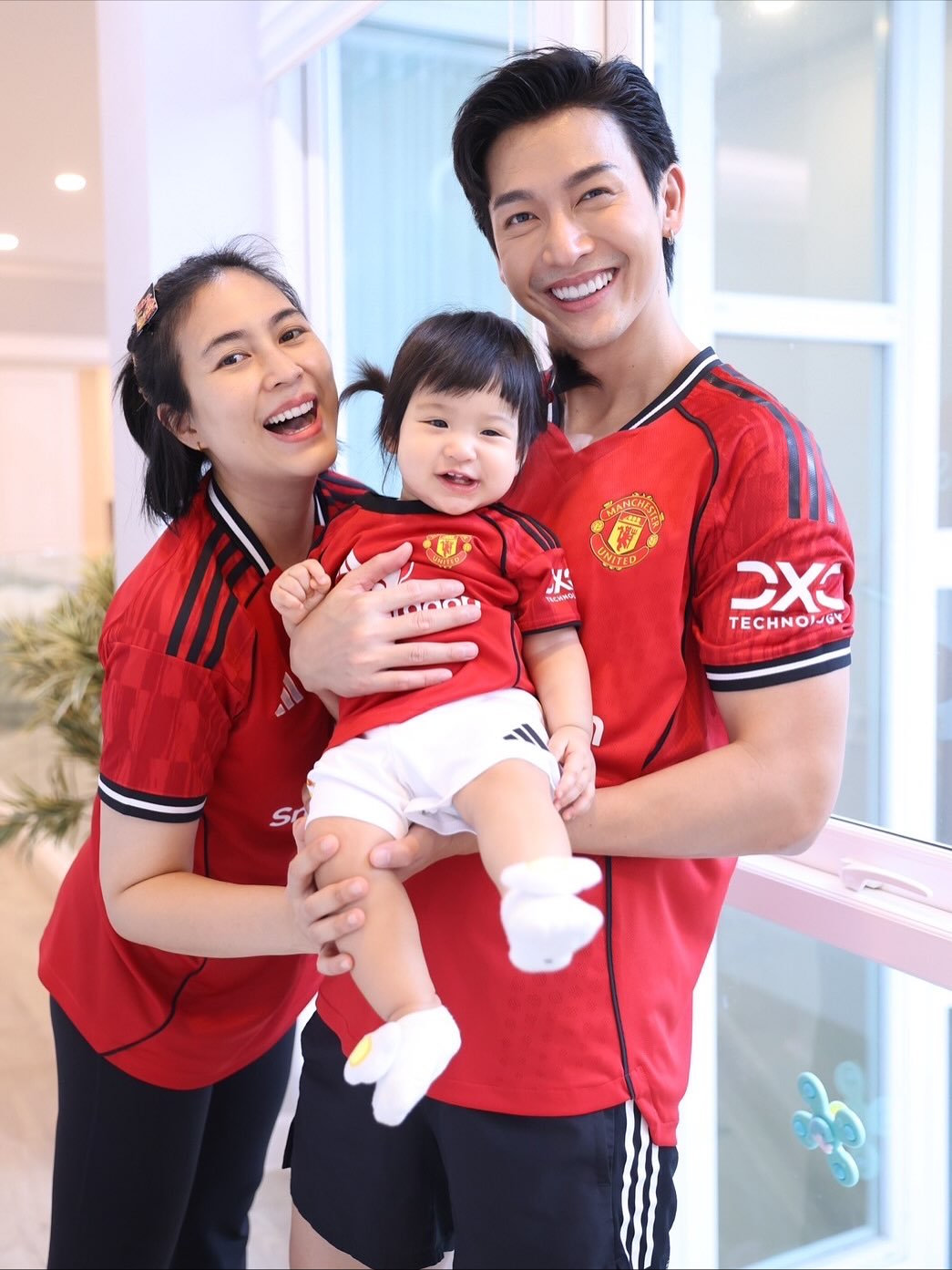 จุ๋ย - วรัทยา นิลคูหา