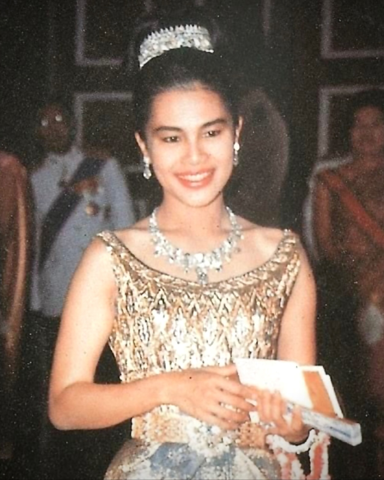 จุ๋ย - วรัทยา นิลคูหา