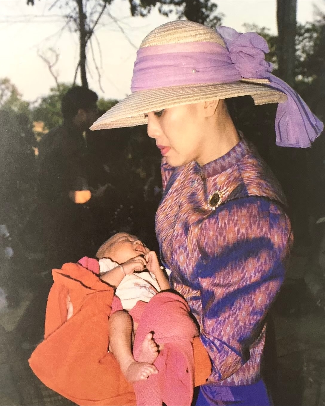 จุ๋ย - วรัทยา นิลคูหา