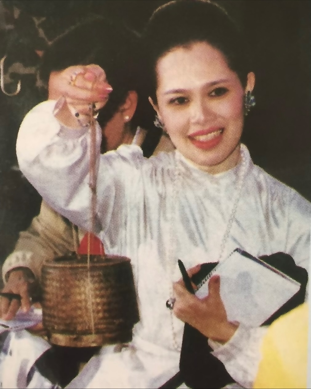 จุ๋ย - วรัทยา นิลคูหา