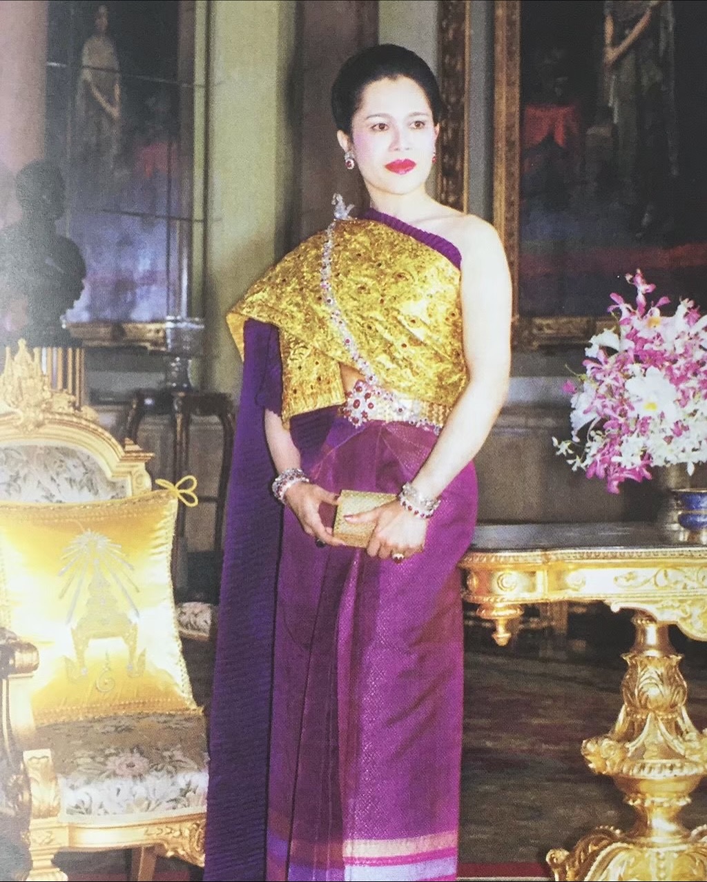 จุ๋ย - วรัทยา นิลคูหา