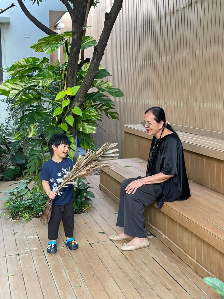 จุ๋ย - วรัทยา นิลคูหา