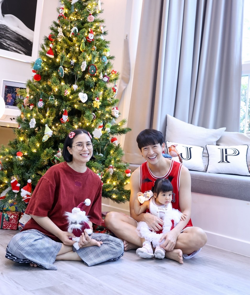 จุ๋ย - วรัทยา นิลคูหา