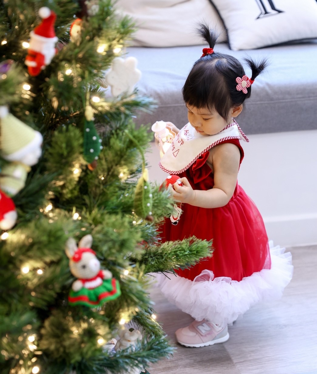 จุ๋ย - วรัทยา นิลคูหา