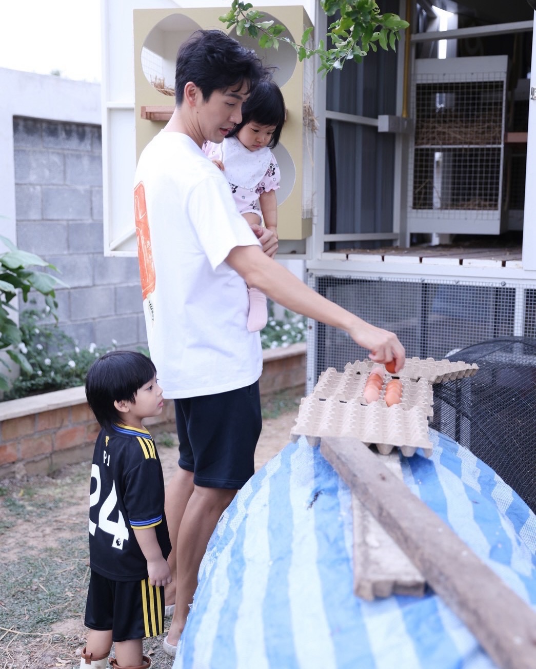 จุ๋ย - วรัทยา นิลคูหา