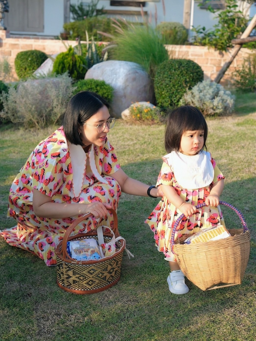 จุ๋ย - วรัทยา นิลคูหา