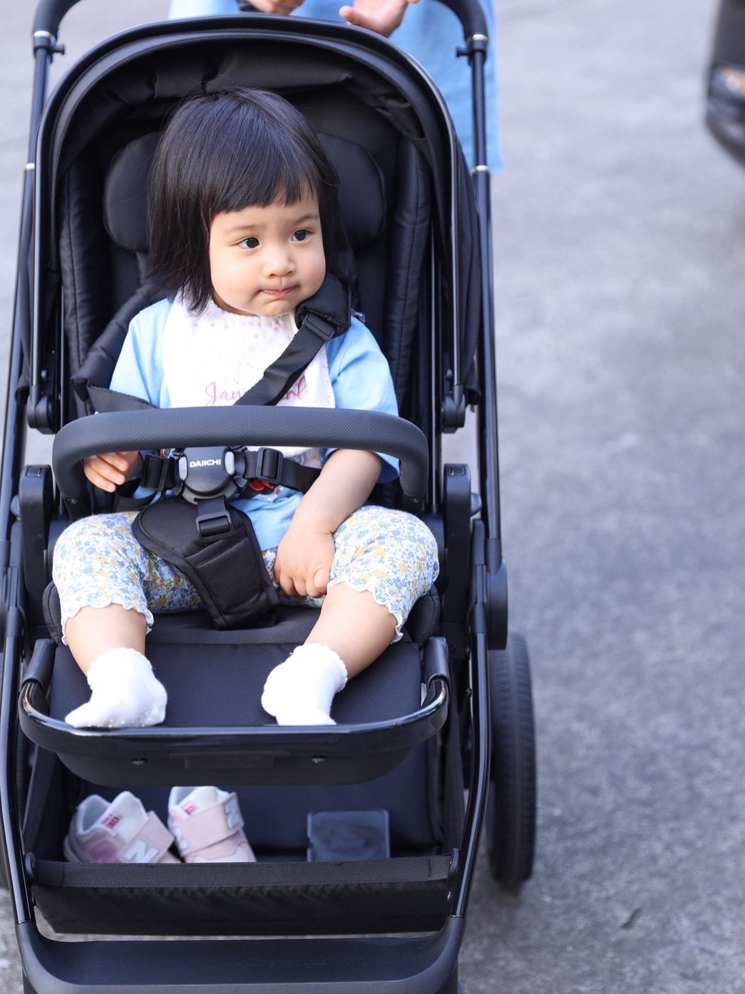 จุ๋ย - วรัทยา นิลคูหา