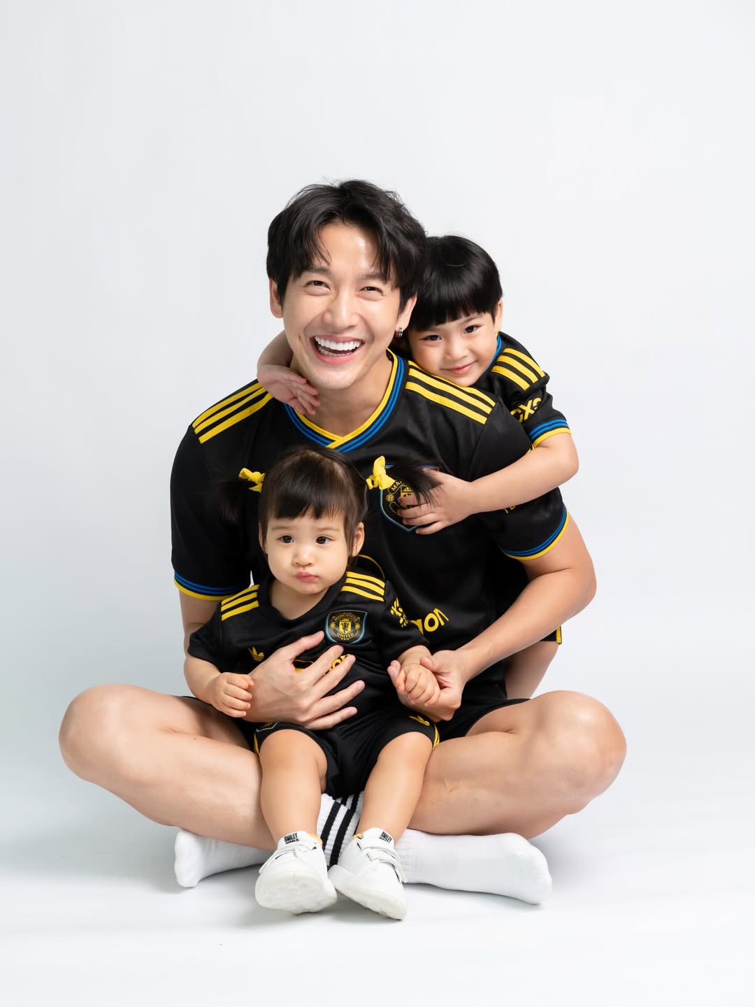 จุ๋ย - วรัทยา นิลคูหา