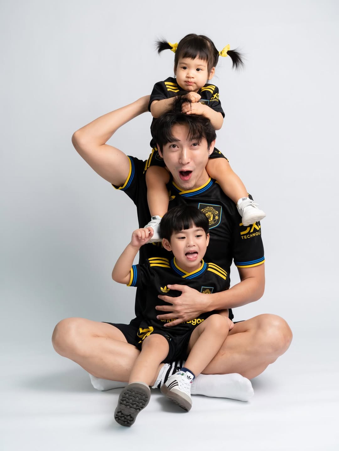 จุ๋ย - วรัทยา นิลคูหา