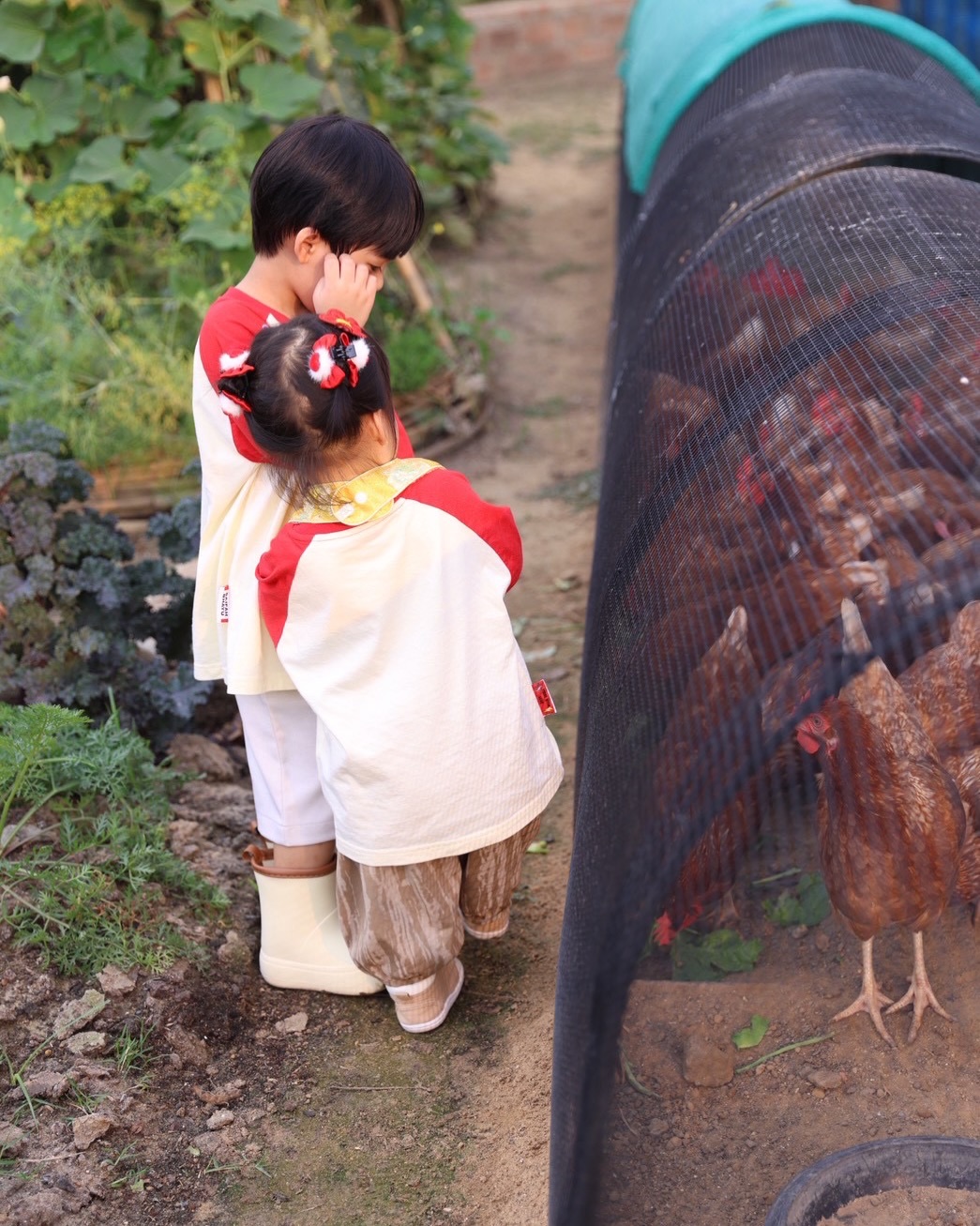 จุ๋ย - วรัทยา นิลคูหา