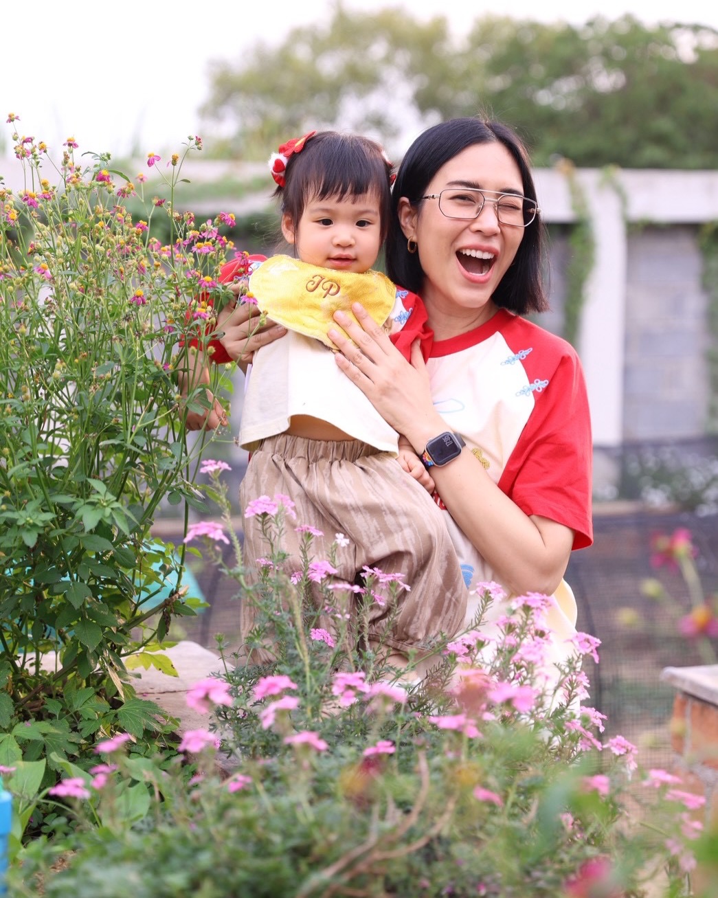 จุ๋ย - วรัทยา นิลคูหา