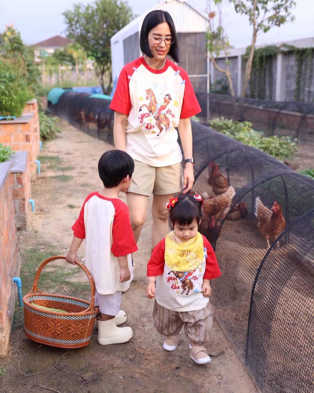 จุ๋ย - วรัทยา นิลคูหา