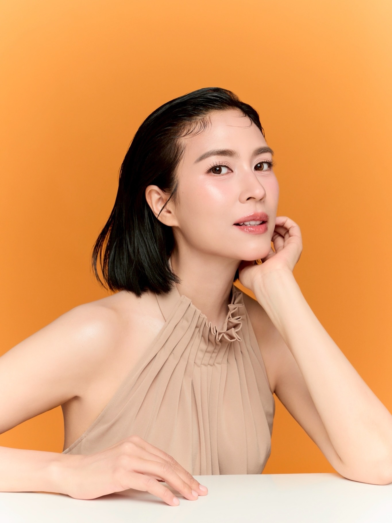จุ๋ย - วรัทยา นิลคูหา