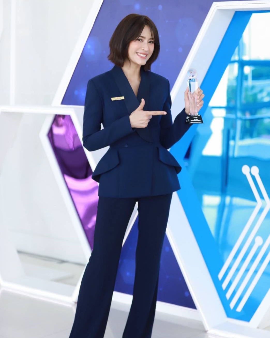 จุ๋ย - วรัทยา นิลคูหา