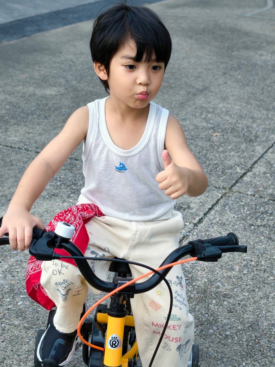 จุ๋ย - วรัทยา นิลคูหา