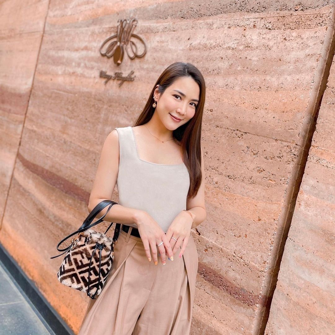 จั๊กจั่น - อคัมย์สิริ สุวรรณศุข