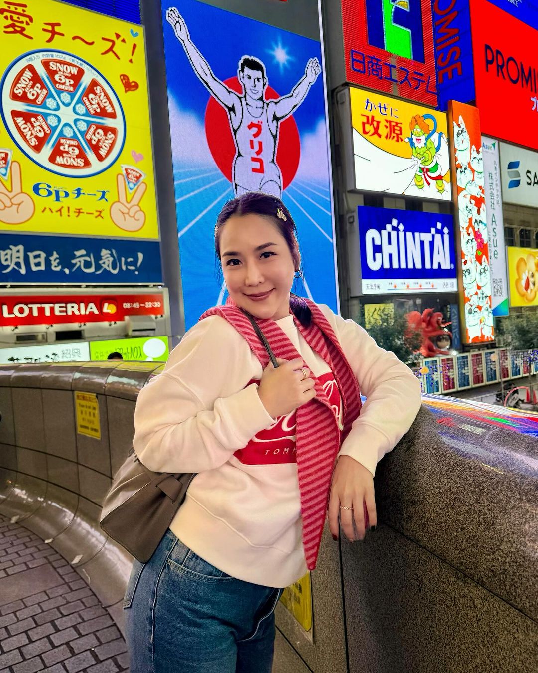 จั๊กจั่น - อคัมย์สิริ สุวรรณศุข