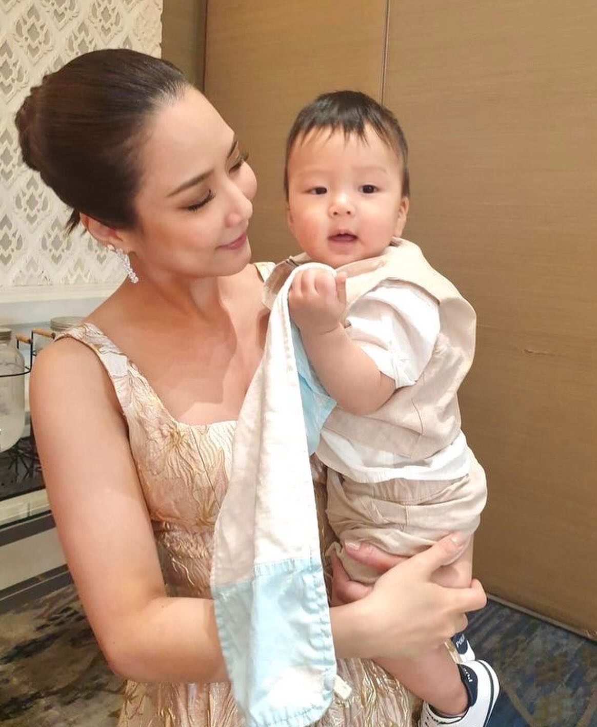 จั๊กจั่น - อคัมย์สิริ สุวรรณศุข