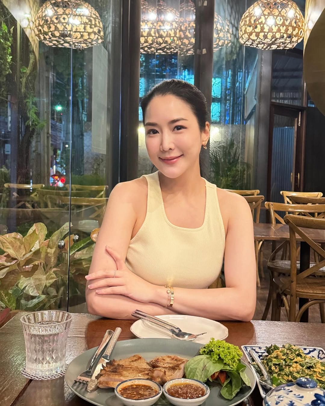 จั๊กจั่น - อคัมย์สิริ สุวรรณศุข