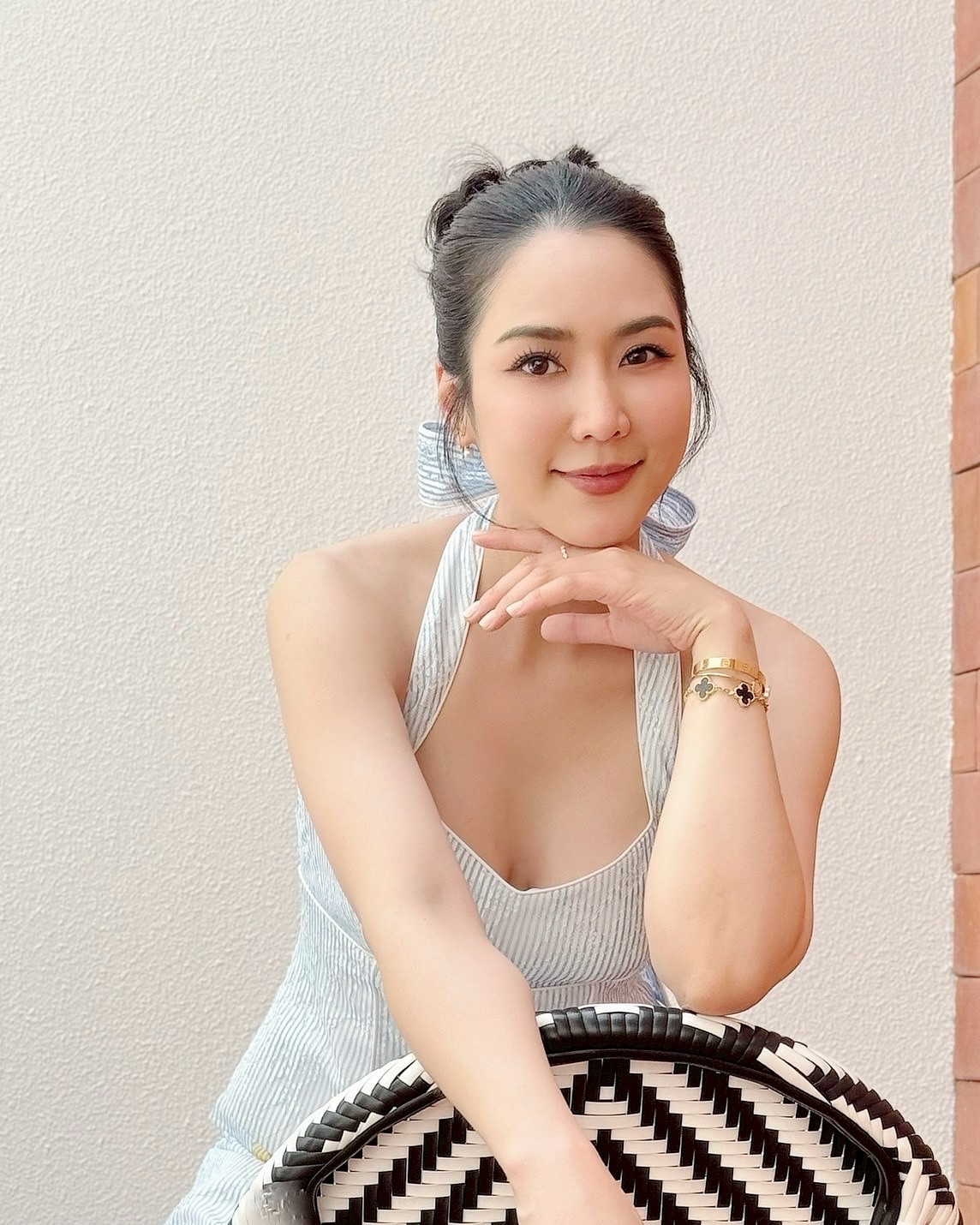 จั๊กจั่น - อคัมย์สิริ สุวรรณศุข