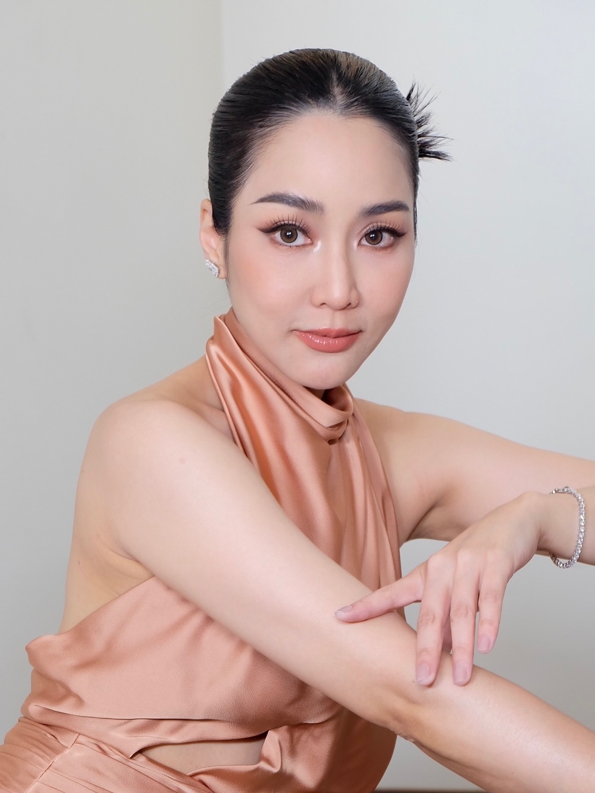 จั๊กจั่น - อคัมย์สิริ สุวรรณศุข