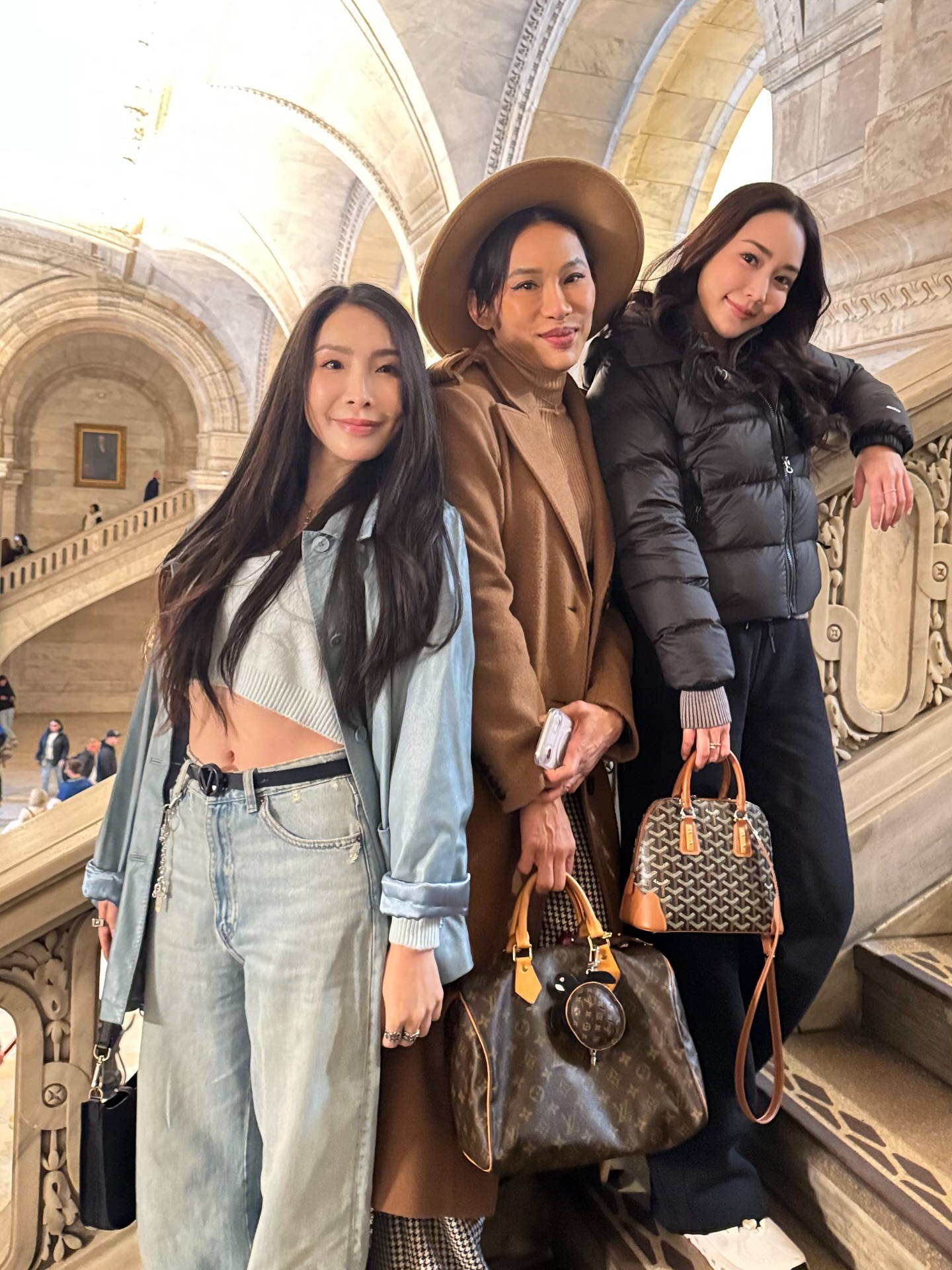 จั๊กจั่น - อคัมย์สิริ สุวรรณศุข