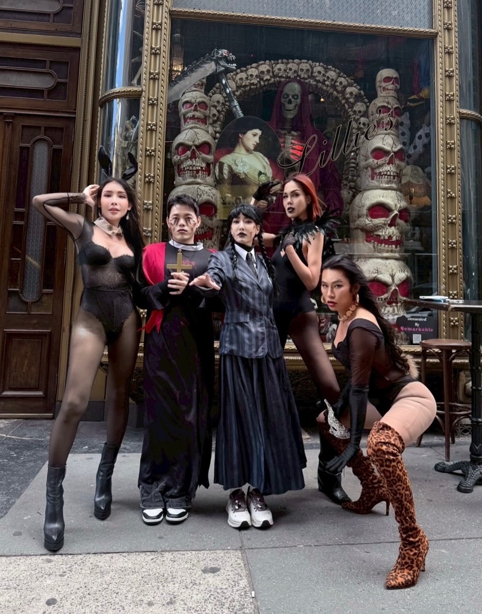 จั๊กจั่น - อคัมย์สิริ สุวรรณศุข