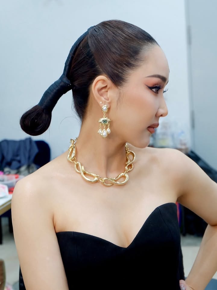 จั๊กจั่น - อคัมย์สิริ สุวรรณศุข