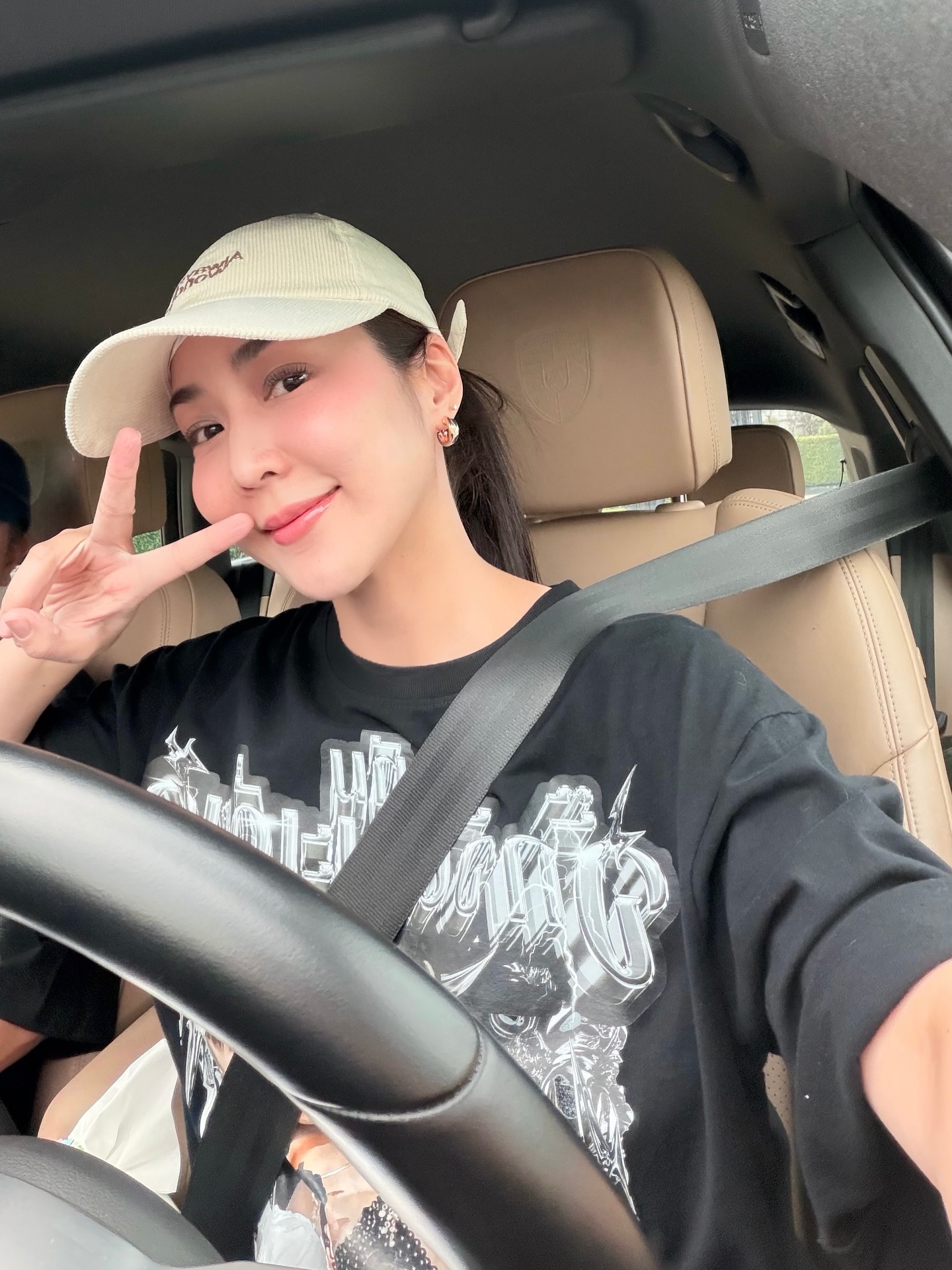 จั๊กจั่น - อคัมย์สิริ สุวรรณศุข