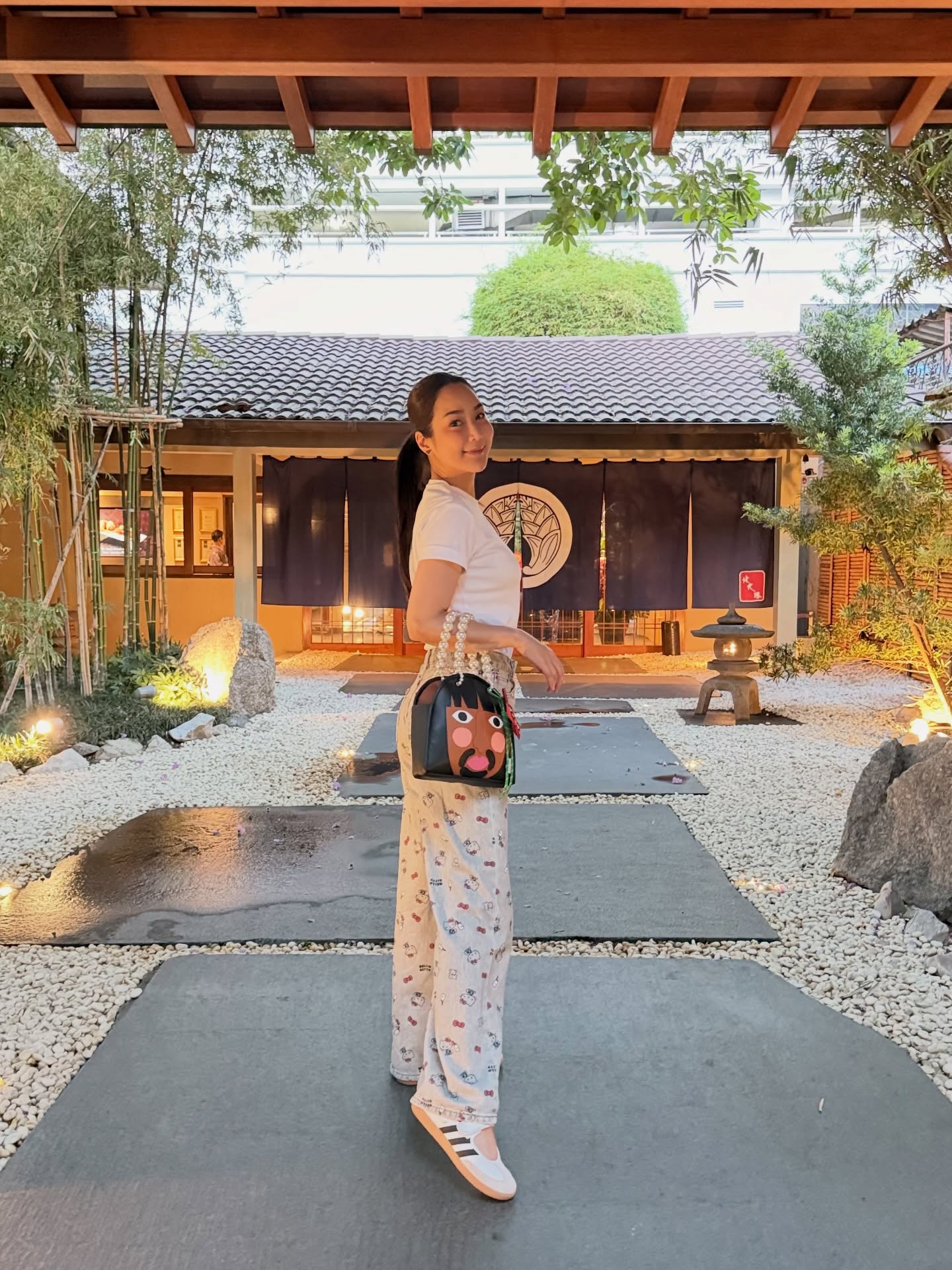 จั๊กจั่น - อคัมย์สิริ สุวรรณศุข