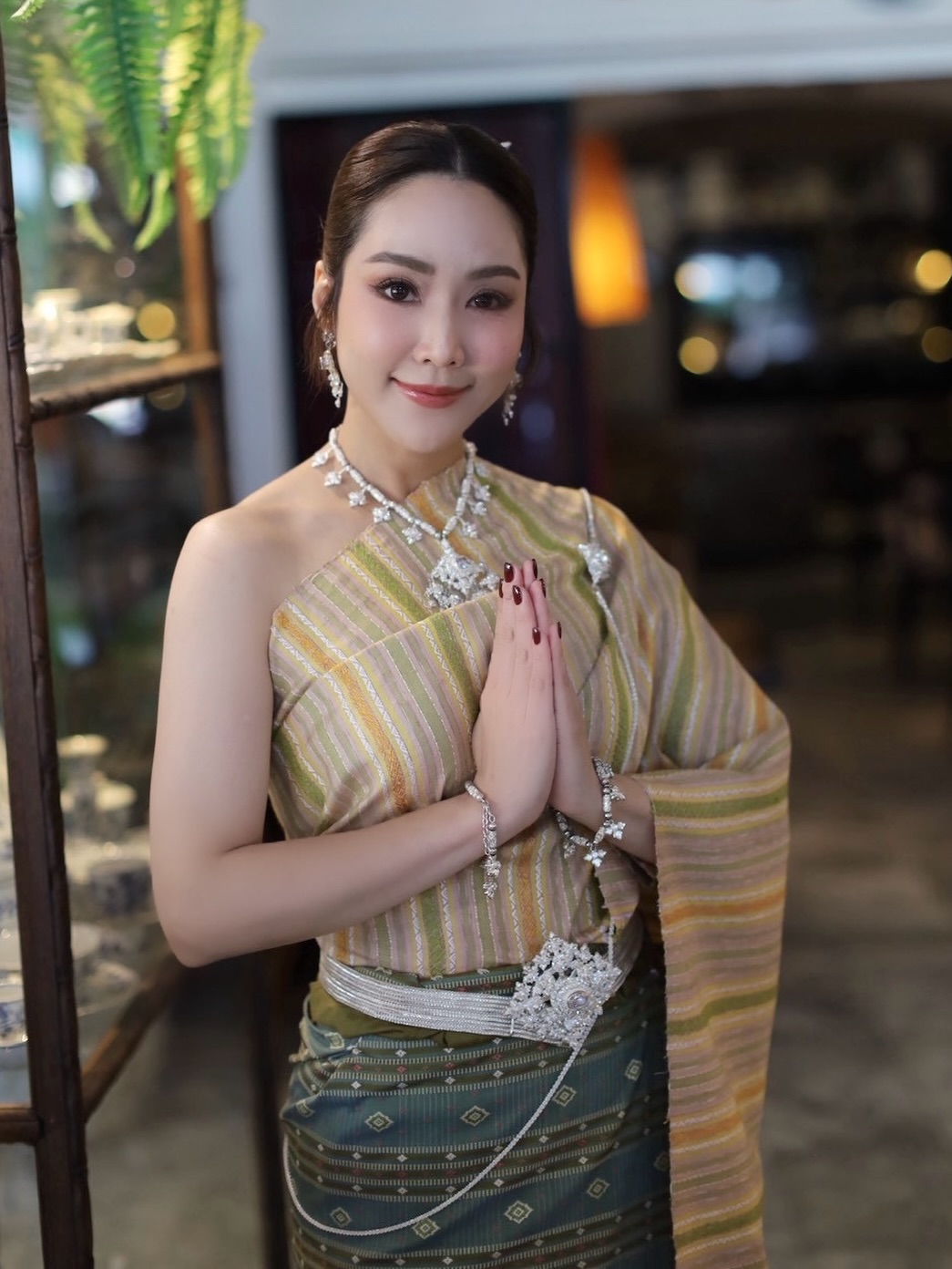 จั๊กจั่น - อคัมย์สิริ สุวรรณศุข