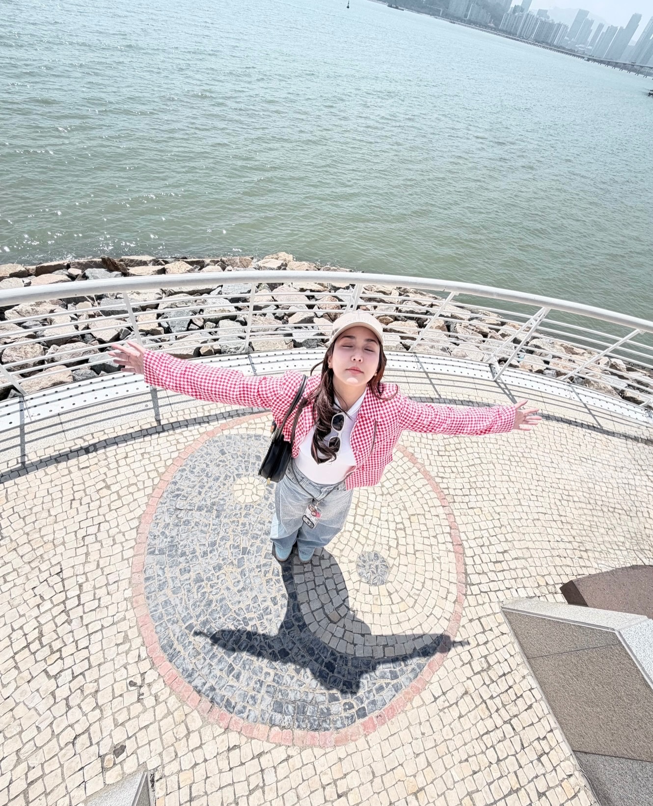 จั๊กจั่น - อคัมย์สิริ สุวรรณศุข