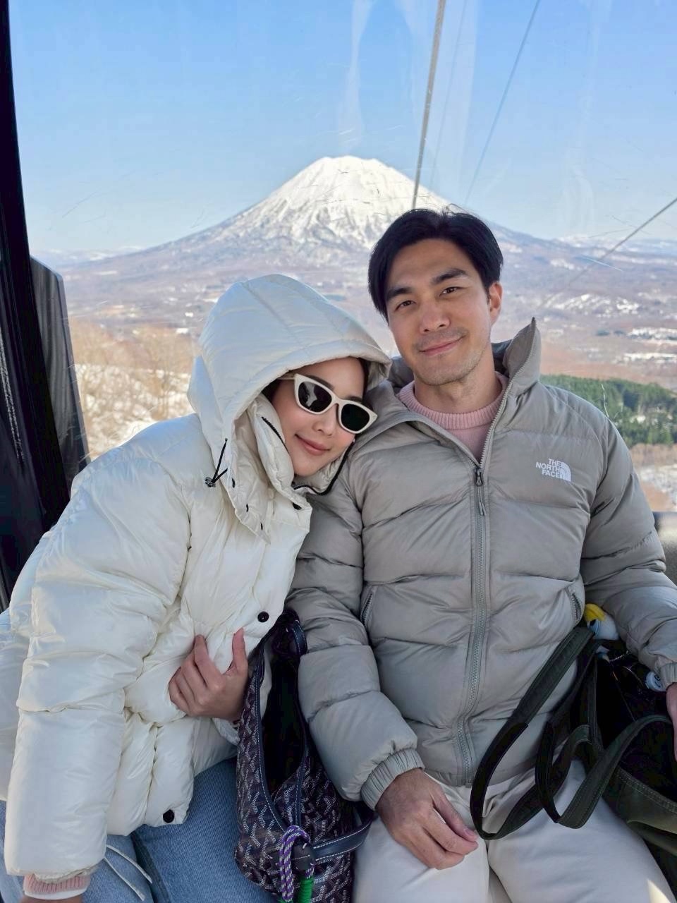 จั๊กจั่น - อคัมย์สิริ สุวรรณศุข