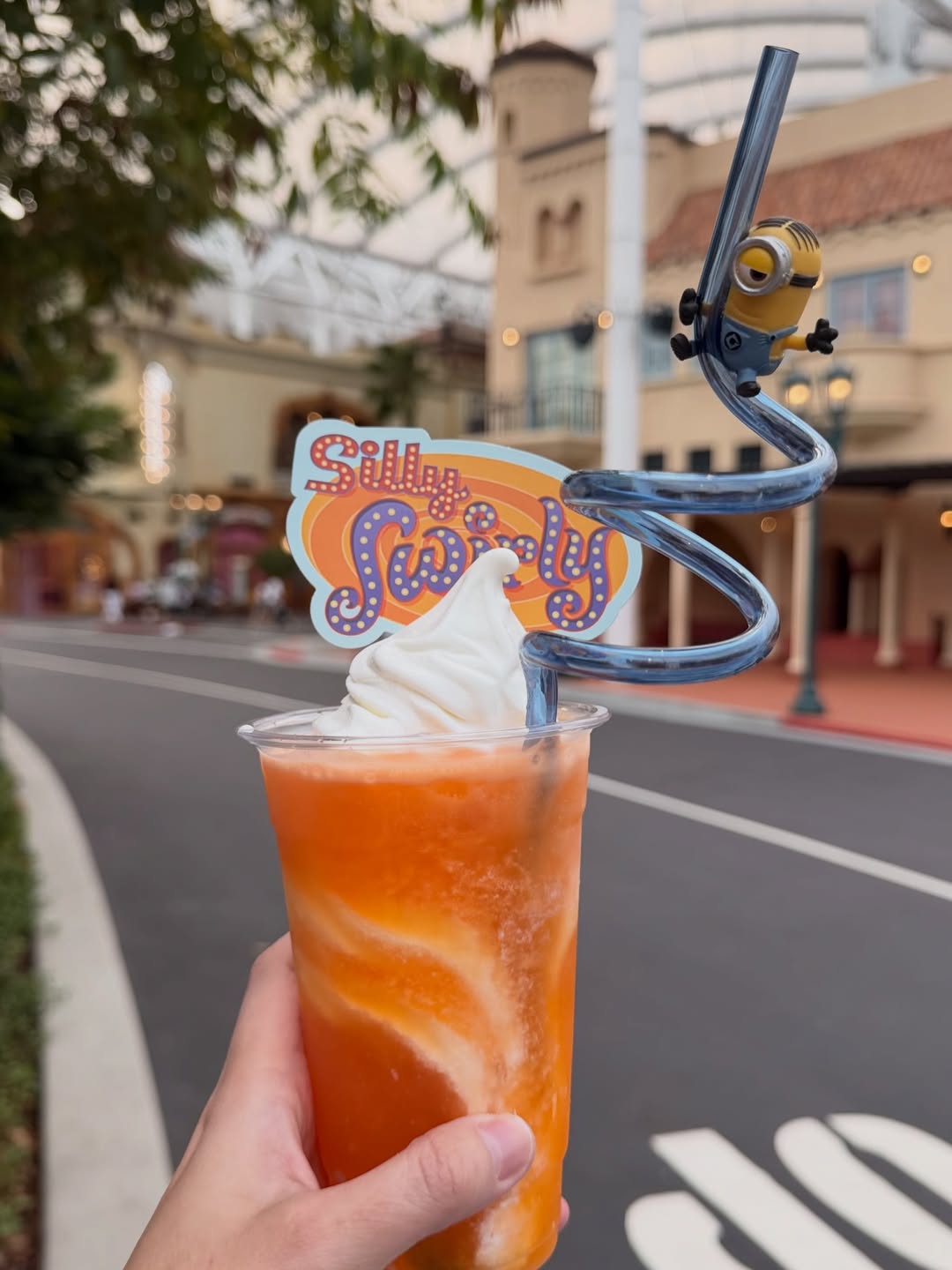 จั๊กจั่น - อคัมย์สิริ สุวรรณศุข