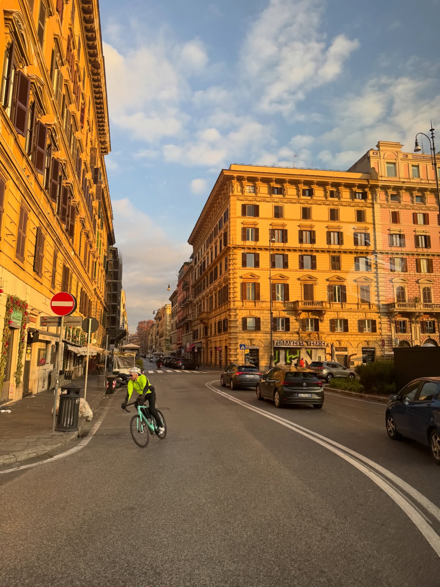 อู๋ - ธนบูรณ์ เกียรตินิรันดร์