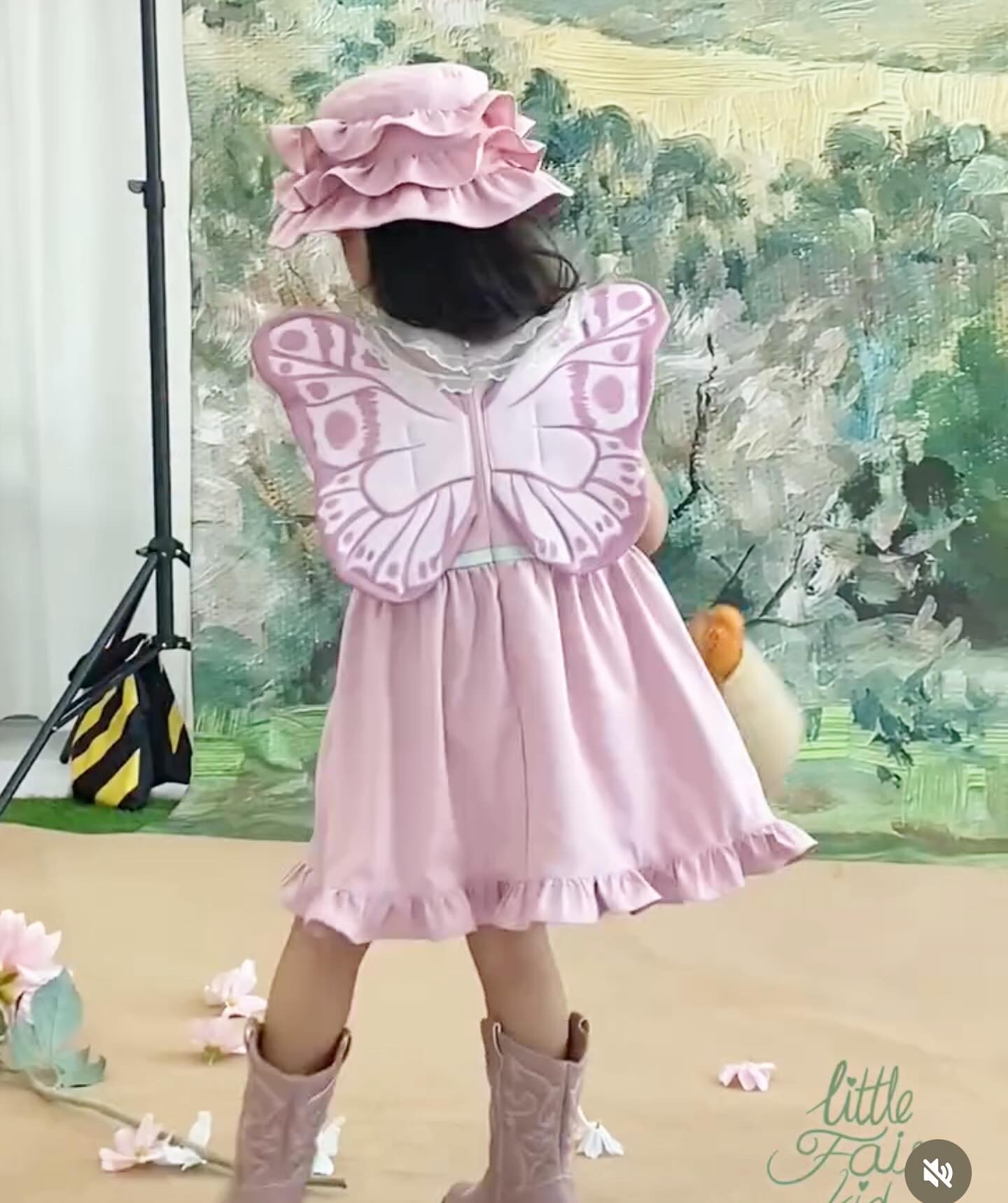 ต่าย - ชุติมา ทีปะนาถ