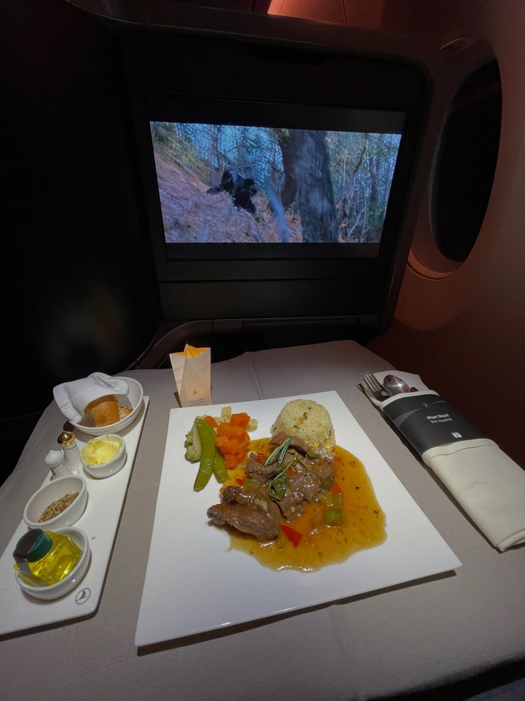 ต่าย - ชุติมา ทีปะนาถ