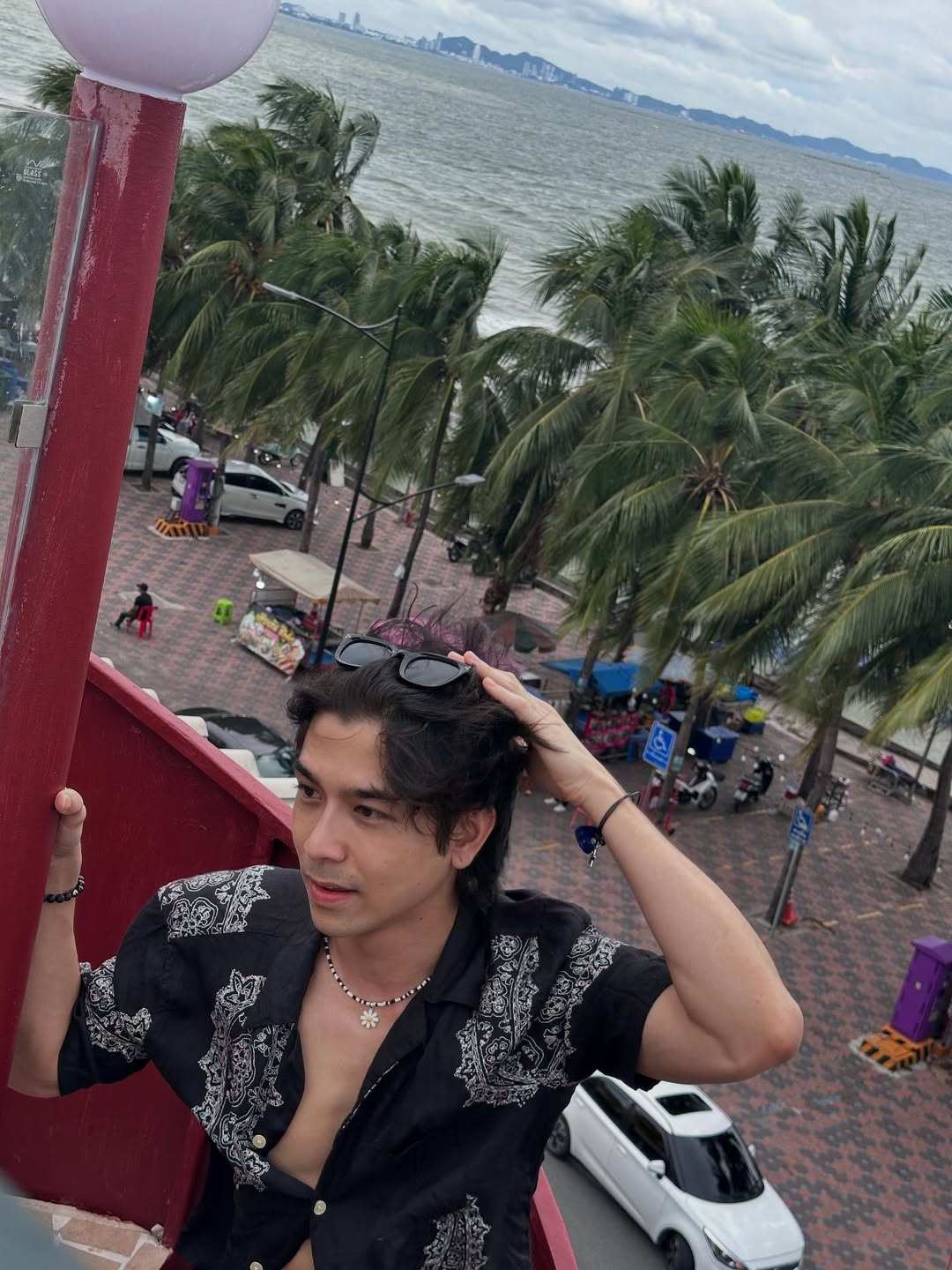 ทอมมี่ - สิทธิโชค เผือกพูลผล