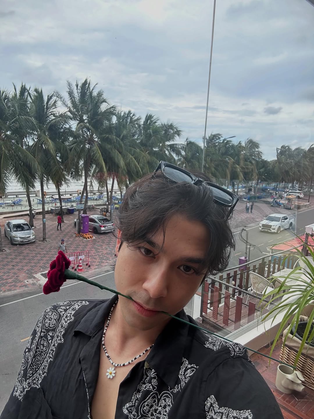 ทอมมี่ - สิทธิโชค เผือกพูลผล