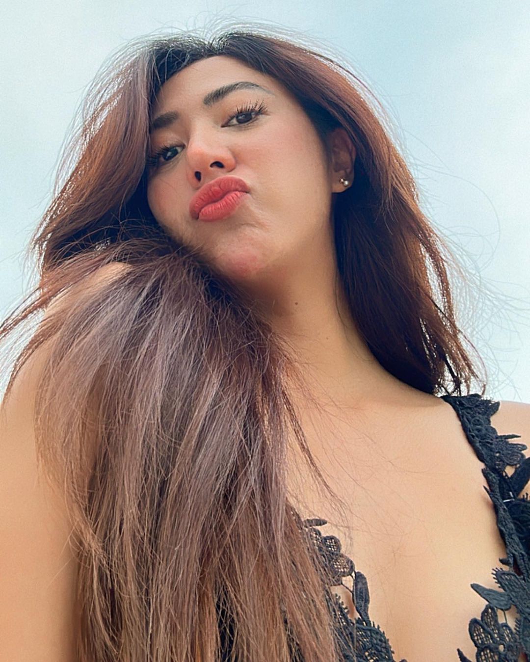 น้ำหวาน - รักษ์ณภัค วงศ์ธนทัศน์